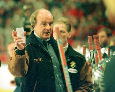 1996-09-23 Ishockey, Timo Lahtinen, tränare i AIK