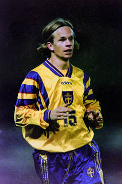 Tobias Linderoth, Sverige