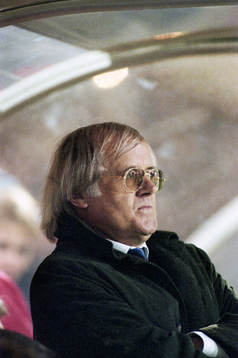 Gilbert Gress, tränare i Neuchatel
