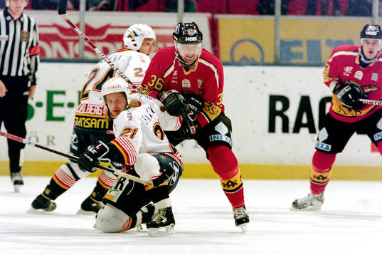 Bläddra bland fler bilder av Ishockey, Elitserien, Djurgården - Luleå, 7-4