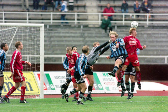 Situation framför djurgårdens målvakt Thor André Olsen