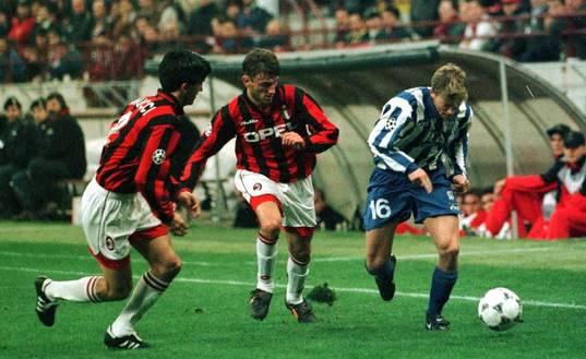 Bläddra bland fler bilder av Fotboll, Champions League, Milan - Göteborg, 4-2
