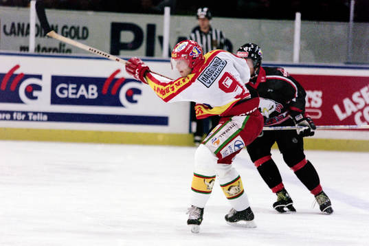 Magnus Wernblom, Modo