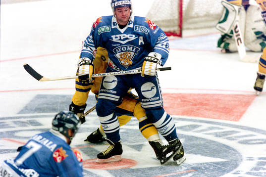 Mika Nieminen, Finland