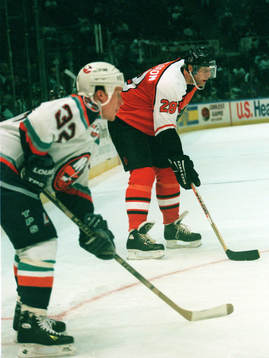 Kjell Samuelsson, Philadelphia Flyers (t h) och Niklas