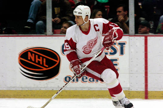 Steve Yzerman, Detroit Reds Wings