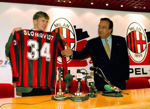 Fotboll, Presskonferens. på Milanello. Jesper Blomqvist