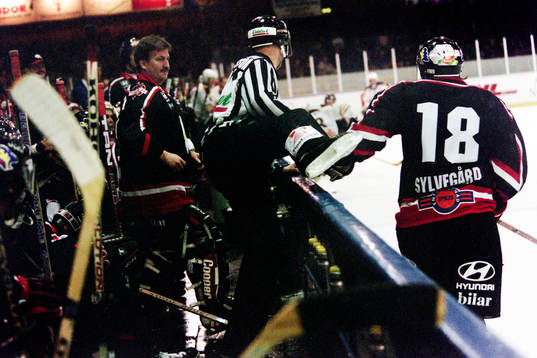 Peter Lindmark, Malmö i båset