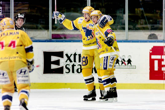 Stefan Örnskog och Anders Huusko, HV71 jublar