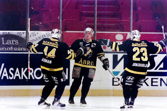 Peter Hammarström, AIK jublar