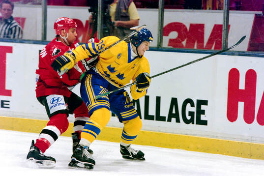 Per-Johan Axelsson, Sverige med Dave Tomlinson, Kanada i