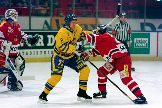 Jonas Bergqvist, Sverige