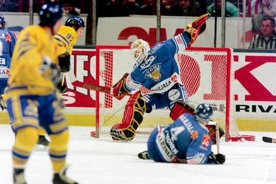Jarmo Myllys, målvakt i Finland