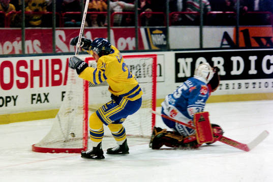 Per Eklund, Sverige jublar