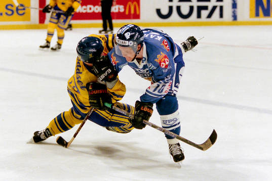 Marko Jantunen, Finland i en närkamp