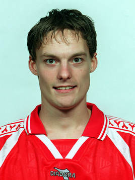 Fotboll -- Daniel Åström, Öster