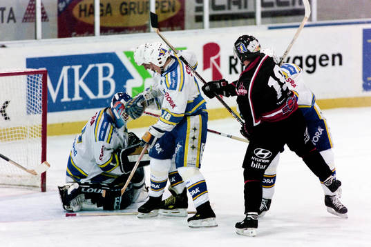Juha Riihijärvi, Malmö oroar Jonas Bergqvist och Johan