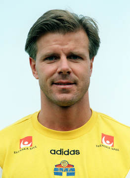 Fotboll -- Roland Nilsson, Sverige