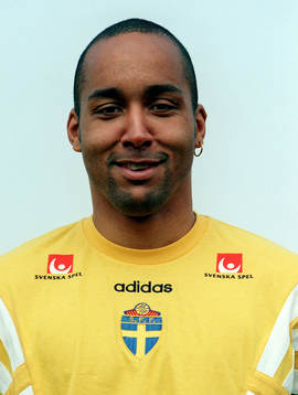 Fotboll -- Martin Dahlin, Sverige