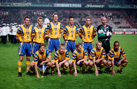 Bakre raden fr. v Patrik Andersson, Niclas Alexandersson,