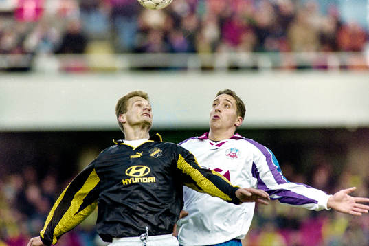 Gary Sundgren, AIK i nickduell med helsingborgs Magnus