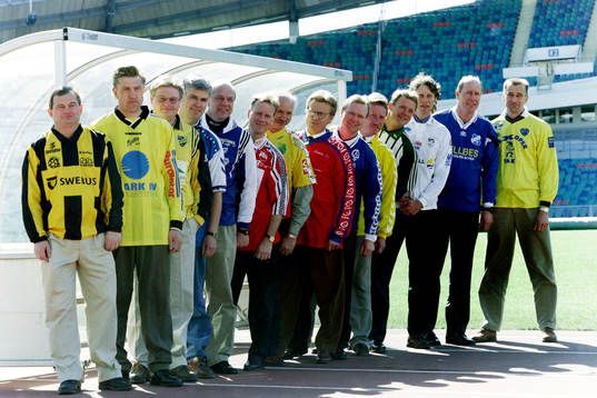 Tränarna fr. v Kjell Pettersson, Häcken, Sergej Prigoda,