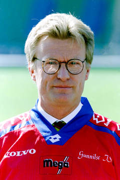 Bo Backman, Tränare, Gunnilse