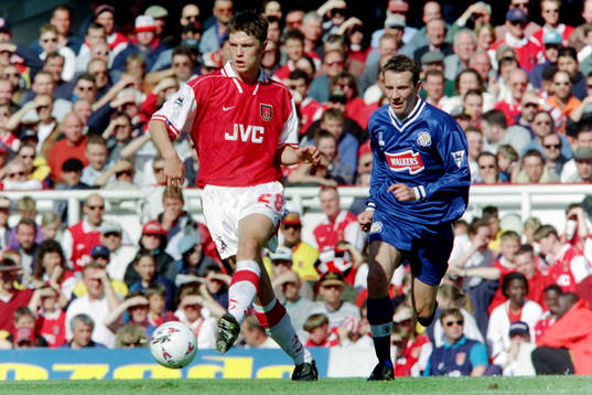 Stephen Hughes, Arsenal