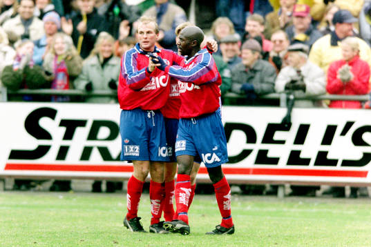 Peter Wibrån och Moses Ndugwa, Helsingborg jublar