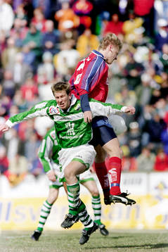 Henrik Andersson, Ljungskile i en nickduell med
