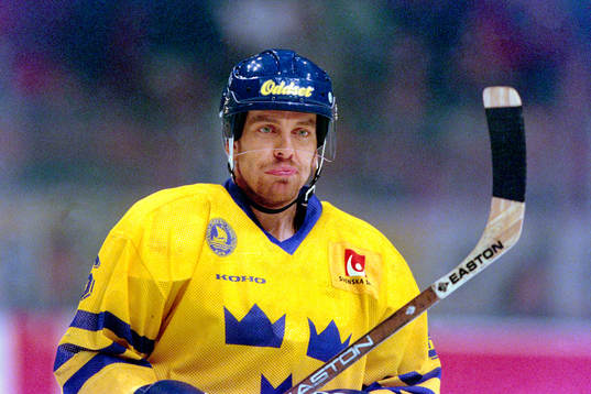 Tommy Albelin, Sverige