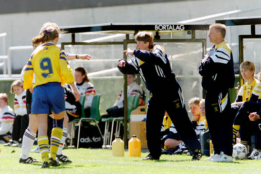 Pia Sundhage, Förbundskapten i Sverige