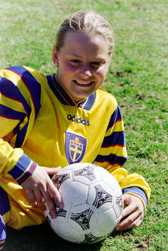 Tina Kindvall, Sverige