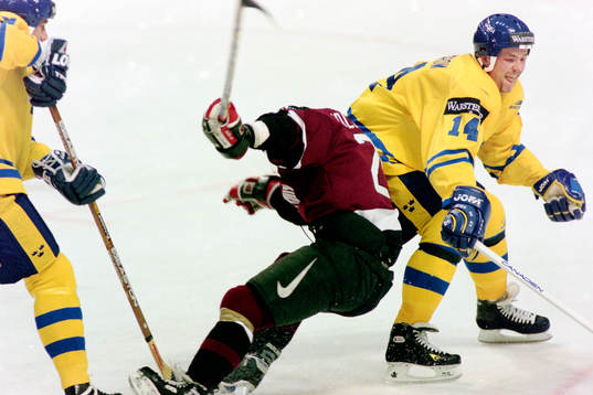 Mattias Norström, Sverige