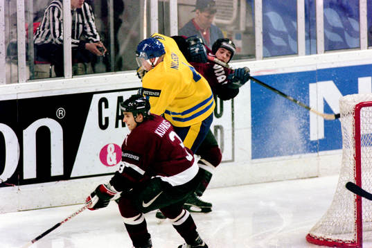 Stefan Nilsson, Sverige