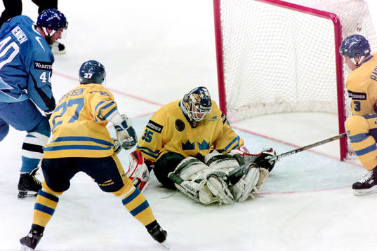 Tommy Salo, målvakt,Sverige