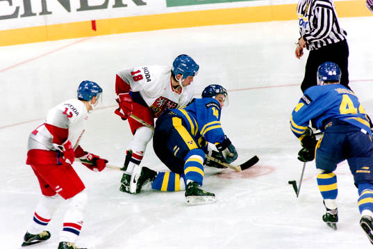 Bläddra bland fler bilder av Ishockey, VM, Sverige - Tjeckien, 1-0