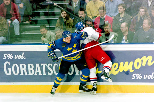 Mattias Norström, Sverige