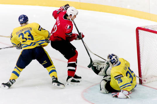 Travis Green, Kanada mellan Marcus Ragnarsson och Tommy