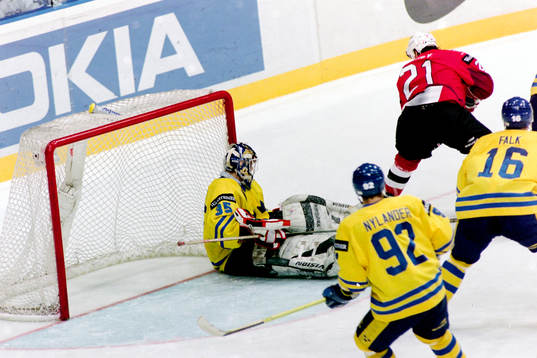 Tommy Salo, målvakt, Sverige