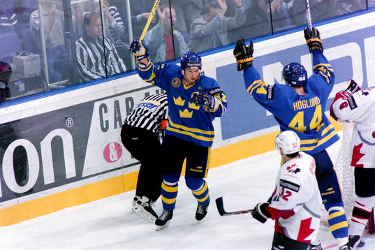 Michael Nylander och Jonas Höglund, Sverige jublar
