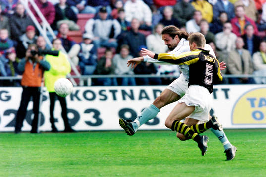 Dejan Pavlovic, Malmö i skottagen