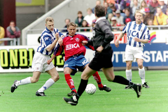 Erik Wahlstedt, Helsingborg uppvaktas av göteborgs Jonas