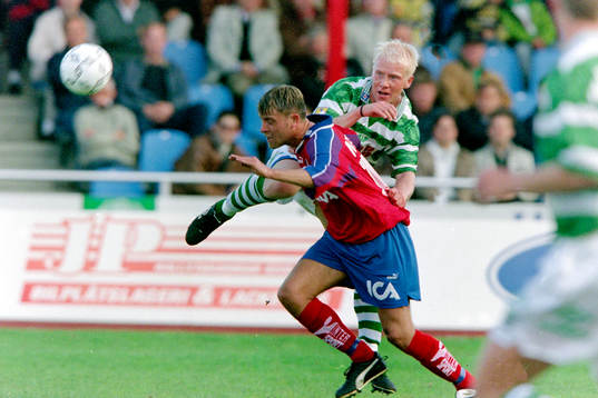 Erik Wahlstedt, Helsingborg i kamp om bollen