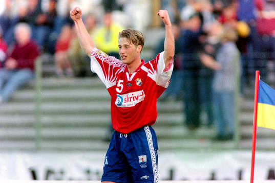 Fredrik Gustafsson, Öster jublar