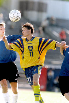 Yksel Osmanovski, Sverige