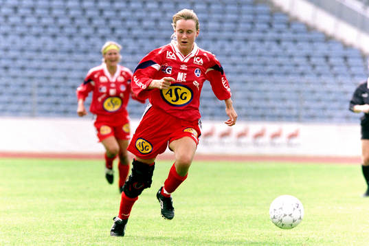 Fotboll, Damallsvenskan, Malmö FF - Älvsjö, 2-3