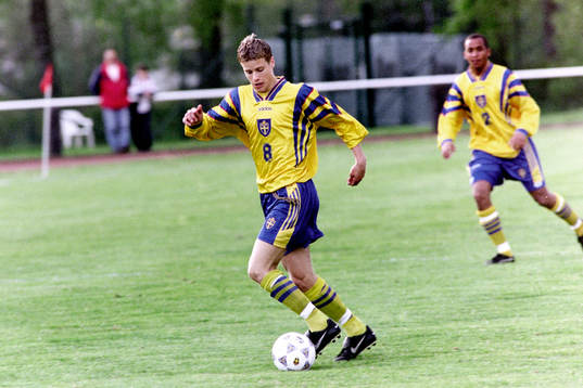 Bläddra bland fler bilder av Fotboll, Pojklandskamp, Sverige - Polen, 0-2
