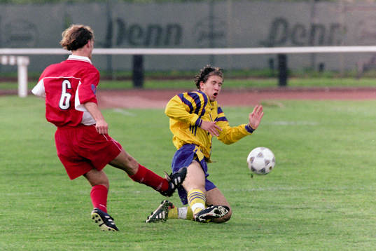 Mattias Lindström, Sverige