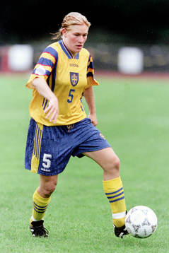Kristin Bengtsson, Sverige